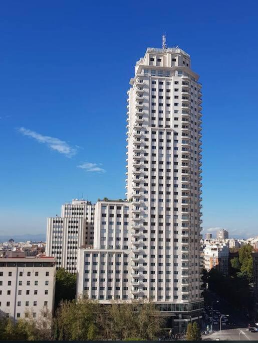 Impresionante Apartamento En Edificio De Lujo Selton Plaza Espana Apartment Madrid Exterior photo